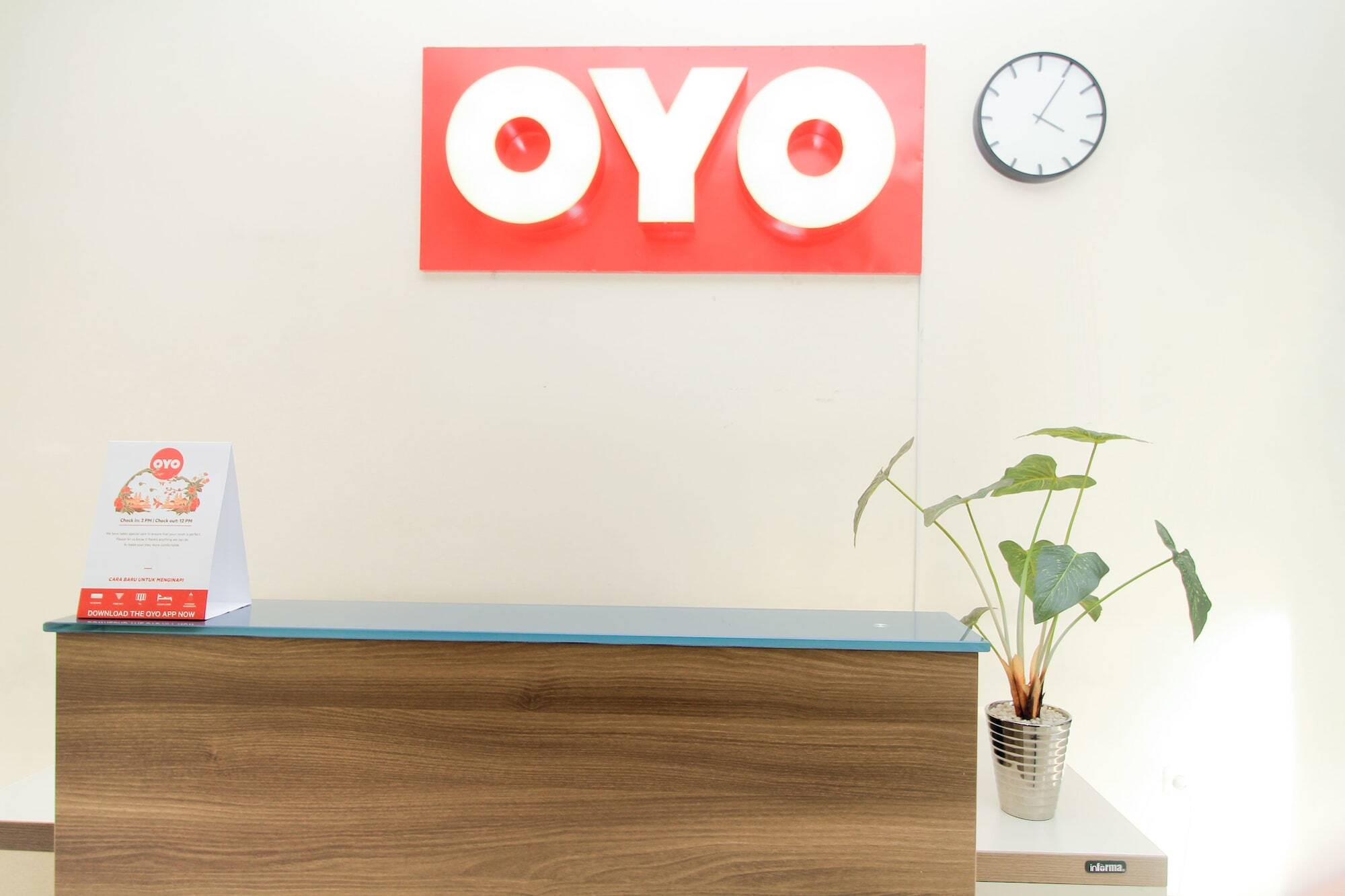 סוראבאיה Oyo 204 Blessing Residence מראה חיצוני תמונה